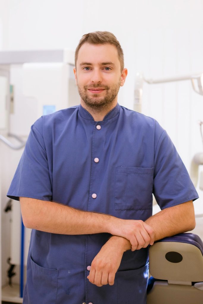 Dr. Nadjim Ben-Redouane